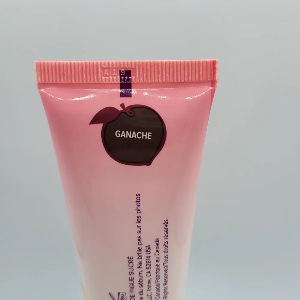 Too Faced Ganache Peach Perfect Matte Foundation